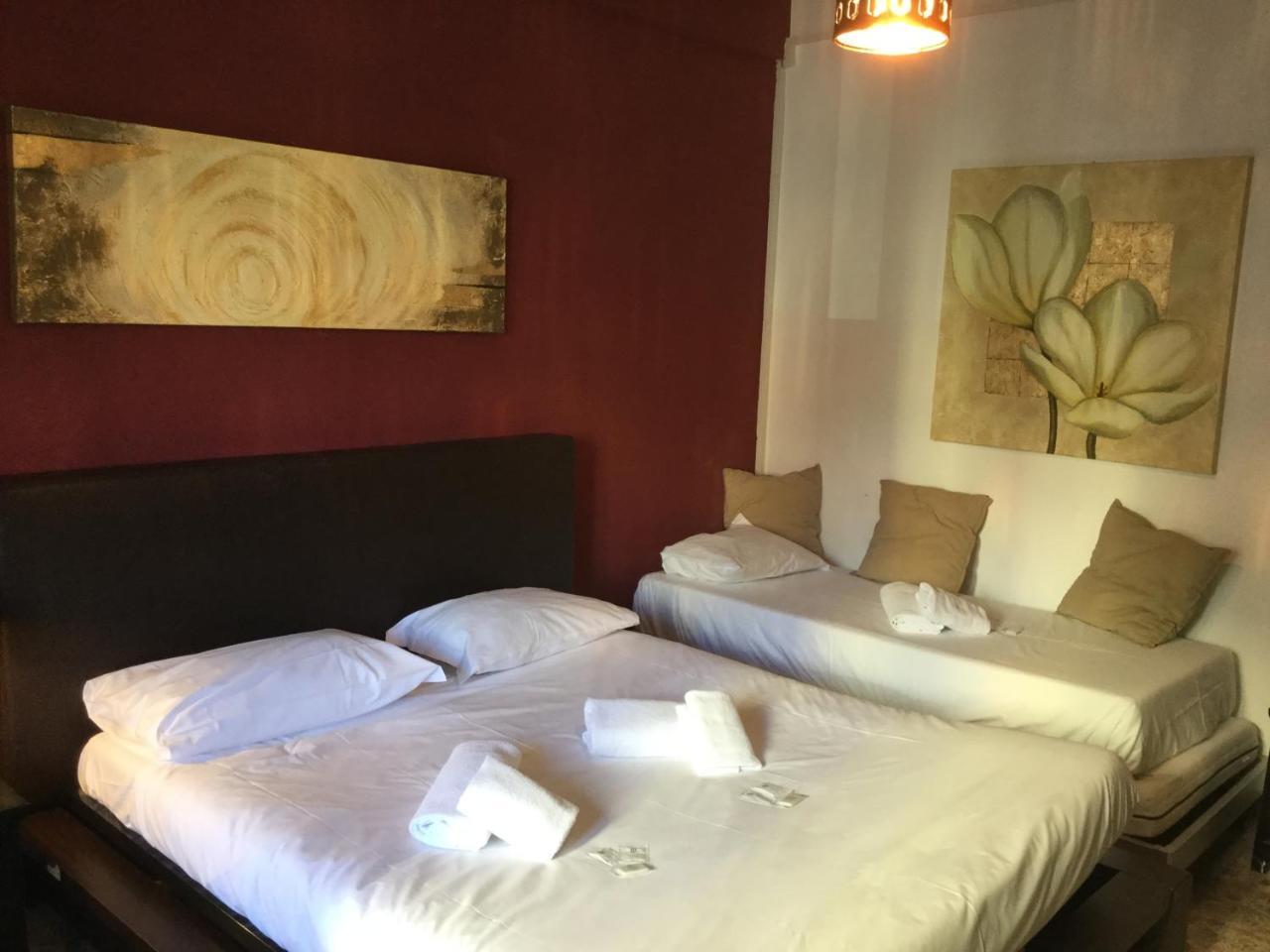 Iron Bridge Accommodation - Rome — Foto 1